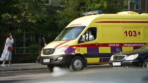 Алматыда жедел жәрдем көлігіне жол бермеген әйел жауапқа тартылды