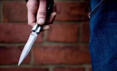 Алматыда полиция қызметкері әйелін пышақтап өлтірді