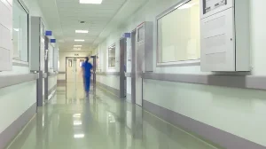 «Бір бала ауруханада»: Маңғыстау облысында оқушылар арасында жаппай төбелес болды