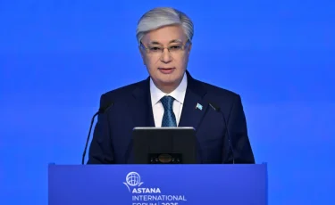 Миллиардтаған адамның тағдырына әсер ететін шешімді бірнеше елдің қабылдағаны дұрыс емес - Тоқаев