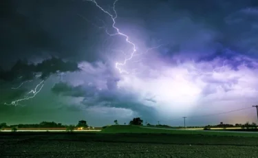 Ақмола облысында найзағай әкесі мен баласын мерт қылды