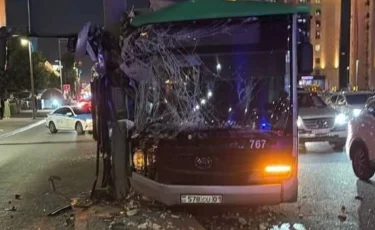 Авария с автобусом в Астане: 8-летнему ребенку ампутировали ногу