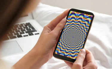 Казахстанка под гипнозом аферистов лишилась квартиры