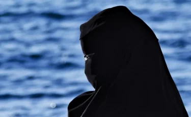 В Казахстане запретили ношение никабов: что об этом говорит ДУМК?