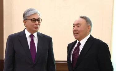 Токаев поздравил Нурсултана Назарбаева с юбилеем