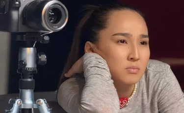 «Ауылдағы әкем де ренжіді»: «Абай мен Ділдә неткен бөлме» деген блогер халықтан кешірім сұрады