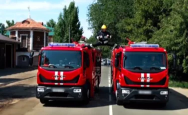 Оралдық өрт сөндіруші әйгілі Жан-Клод Ван Даммның трюгін қайталады (ВИДЕО)