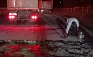 Түркістан облысында 45 градус ыстық тас жолдарды ерітіп жіберген