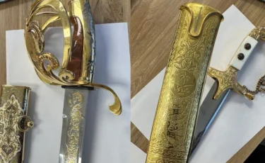 Сабли и топоры из особняка Карима Масимова выставили на торги