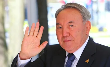 Нурсултан Назарбаев вошёл в топ-10 самых богатых лидеров мира