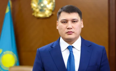 «Әйелін танымаймын»: Руслан Берденов шұғыл мәлімдеді жасады