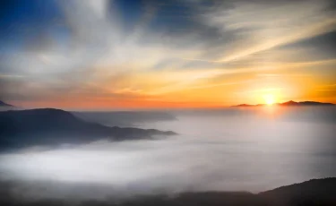 На юге Казахстана сохраняется жара свыше +30°C: прогноз погоды на 5 сентября