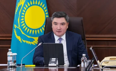 Цифровой штаб, закон об ИИ: Бектенов дал ряд поручений