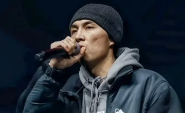 «Әндері есірткіні насихаттайды»: заңгер Qаrakesek-тің әндеріне тыйым салуды ұсынды