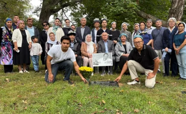 Мұхтар Мағауиннің қабіріне қазақтың топырағы мен жусаны жеткізілді