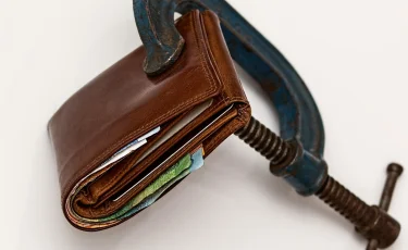 Инфляция не сбавляет темпов: цены растут по всему Казахстану