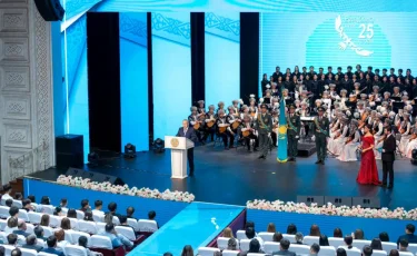 День Республики: 35 тружеников области Жетісу получили государственные награды