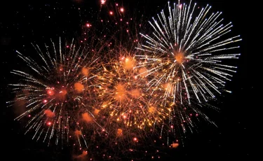 Казахстанцам грозит штраф за фейерверки без разрешения