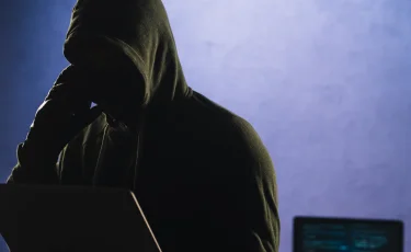 Мошенники используют новогодние поздравления для кражи данных казахстанцев