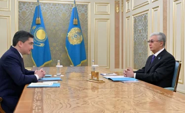 Бектенов отчитался перед Токаевым