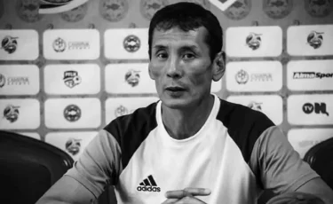 Ушел из жизни ветеран казахстанского футбола Марат Есмуратов