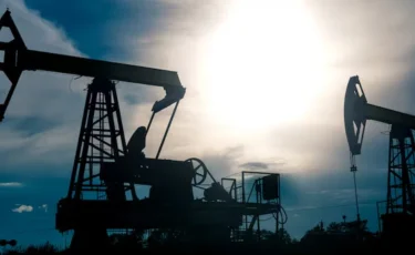 Тарифный скачок с 1 марта: слив нефти подорожает в Казахстане на 130%