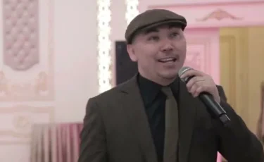 «Барғандар қайтпасын»: Қажылыққа барған асаба жұрттың қарғыс жазып жатқанын айтты