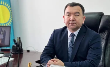 Талғар қаласының бұрынғы әкімі такси жүргізушісі болып жұмыс істеп жүргенін айтты