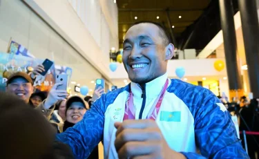 Паралимпиада ойындарының чемпионы Ербол Хамитовқа пәтер кілті табысталды