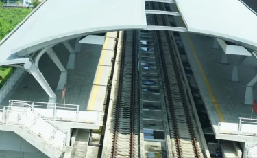 Токаев поручил ускорить запуск LRT в Алматы