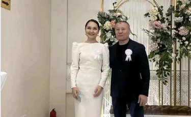 «Құдалықта түсірілген»: Бақытбек Есентаевтың «қалыңдығы» атанған әйел шындықты айтты