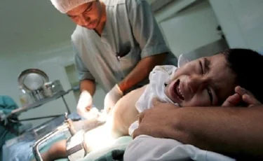 «Жыныс мүшесі қарайып кеткен»: Алматыда 5 жасар бала сүндеттелген кейін зәр шығара алмай қалған