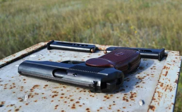 Выстрелы в воинской части: в Павлодаре погиб солдат, есть раненый