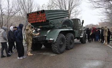 Әскер - өмір мектебі: 15 мыңнан астам қазақстандық әскери бөлімдерде болды