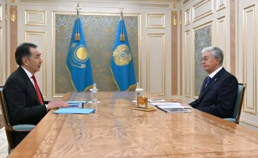 Президент Еуразиялық экономикалық комиссия алқасының төрағасы Бақытжан Сағынтаевты қабылдады