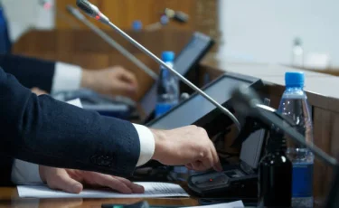 Президент Құрылтай келісімімен қандай лауазым иелерін тағайындайды — заң жобасы