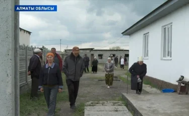 «Есігіңді жап» дегені үшін өлтірді»: Құран бағыштауға барып, ажал құшқан жігіт жерленді
