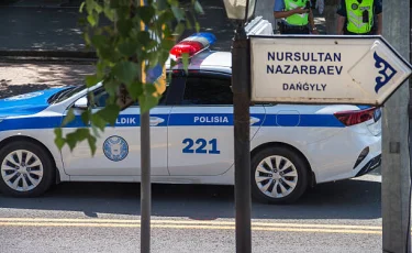 Ақтауда полиция көлігі бір жасар баланы қағып кетті