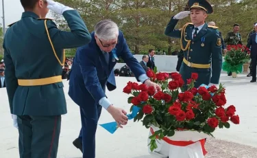 Елдік пен Ерлік үндескен мамыр
