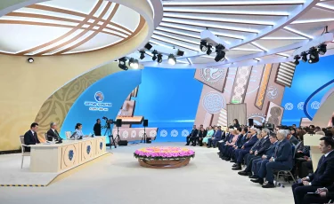 Каким будет новый Парламент: депутаты приняли Конституционный закон «О Курултае»