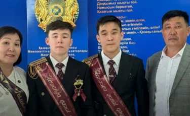 Ерекше жағдай: Құрманғазы ауданында 85 егіз мектеп бітірді