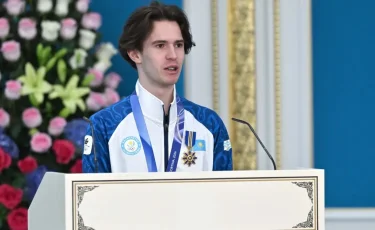 «Төленбеген жалақымды балаларды қолдауға жұмсаймын»: Михаил Шайдоров тағы мәлімдеме жасады