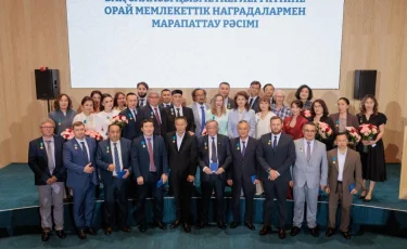 В Астане наградили лучших представителей отечественных СМИ ко Дню работников масс-медиа