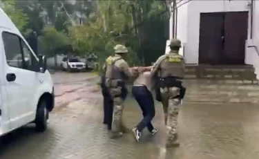 В Актобе задержали мужчину, подозреваемого в шантаже бывшей интимными видео