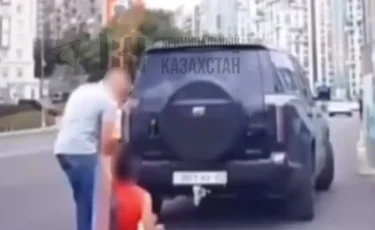 «Не уступил дорогу»: дорожная ссора в Алматы закончилась ударом и потерей сознания