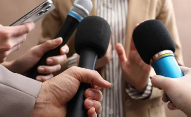 Науқанның бір күні – жеті түрлі бағыт: партиялар өңірлерден қолдау іздеді
