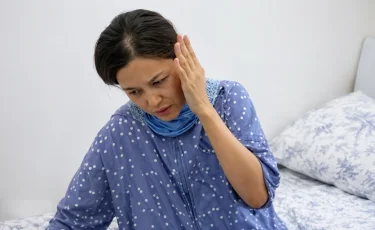 Үш баланың анасы төртіншісіне жүкті: Атырауда әйел күйеуінен таяқ жеген