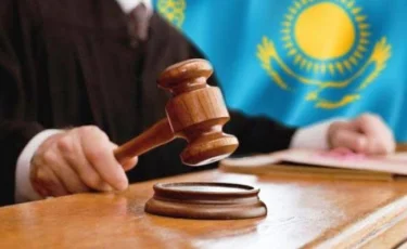 «Сабаққа бола ескерту жасаған»: Ақтөбеде 16 жастағы оқушы анасын пышақтап өлтірген