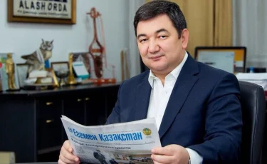 «Қате тарихтан жаңылыс түсінік қалыптасады»: экс-сенатор оқулықтардағы олқылықтарға назар аударды