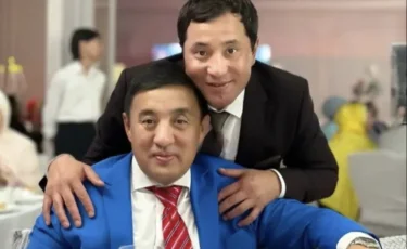 «Өкініп отыр»: Серікзат Дүйсенғазы Мақсат Ақановтың даулы әрекетіне қатысты пікір білдірді
